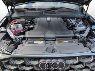 Audi Q7 S line – image 18 of 24