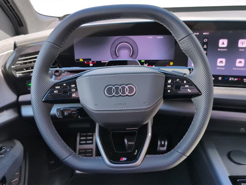 Audi Q7 S line – image 8 of 24