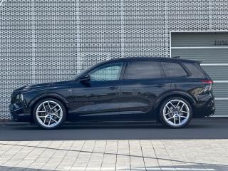 Audi Q7 S line – image 2 of 19