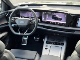 Audi Q7 S line – image 11 of 19