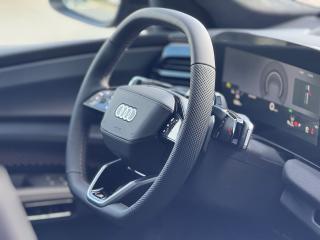 Audi Q7 S line – image 12 of 19