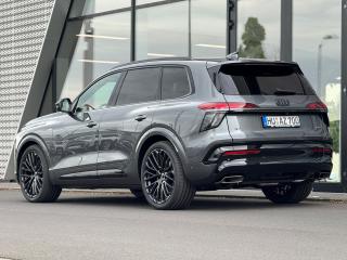 Audi Q7 S line – image 3 of 20