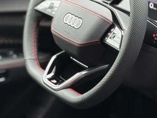Audi Q7 S line – image 11 of 20