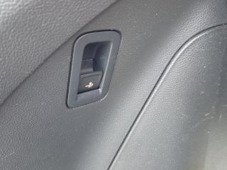 Volkswagen Tiguan R-Line – image 12 of 16