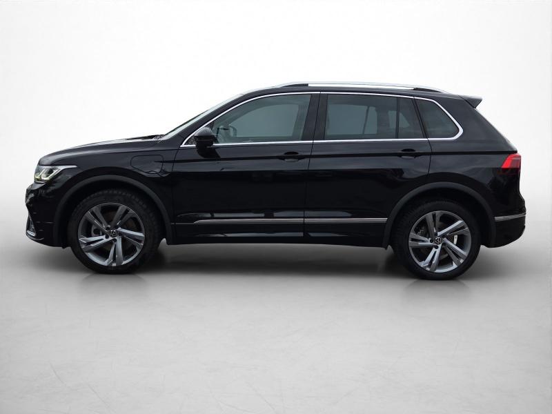 Volkswagen Tiguan R-Line – image 3 of 16