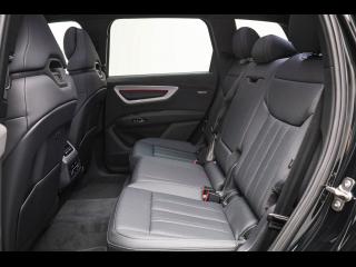 Audi Q7 S line – image 9 of 15