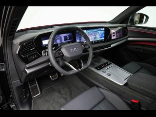 Audi Q7 S line – image 10 of 15