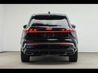 Audi Q7 S line – image 5 of 15