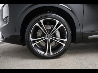 Audi Q7 S line – image 7 of 15