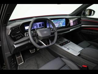 Audi Q7 S line – image 10 of 15