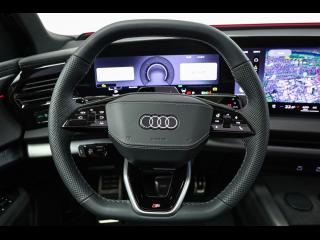 Audi Q7 S line – image 12 of 15