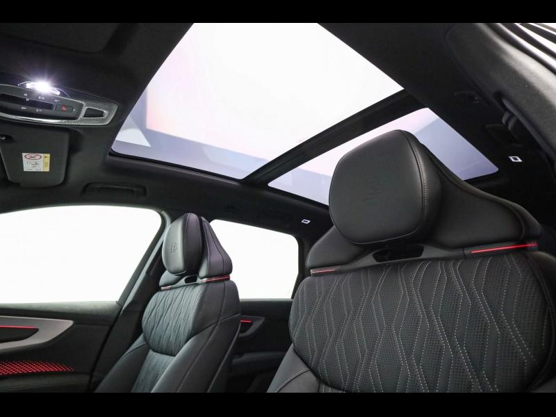 Audi Q7 S line – image 15 of 15
