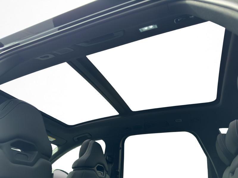 Audi Q7 S line – image 10 of 24
