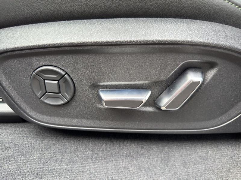 Audi Q7 S line – image 23 of 24