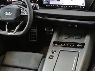 Audi Q7 S line – image 7 of 24