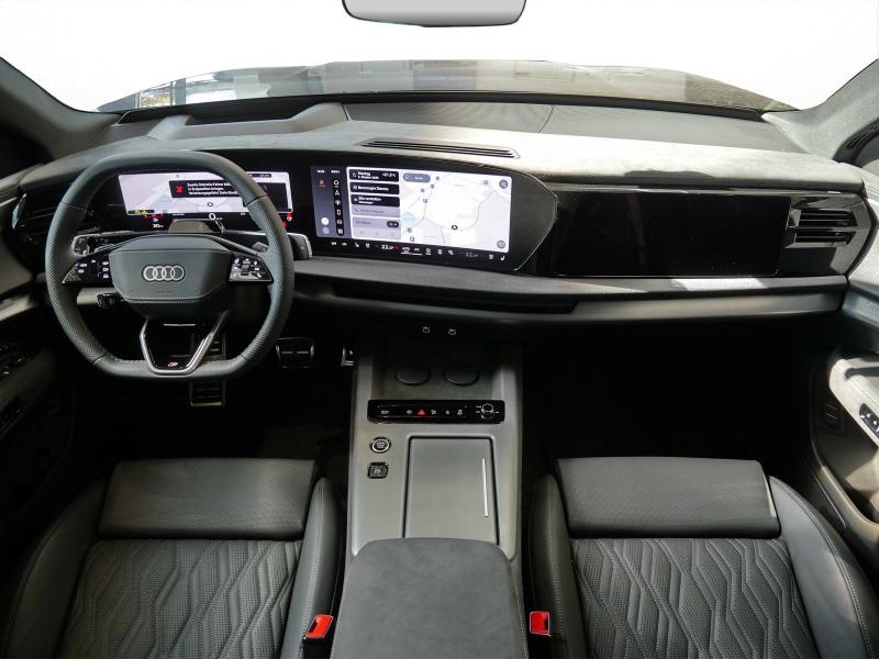 Audi Q7 S line – image 5 of 24
