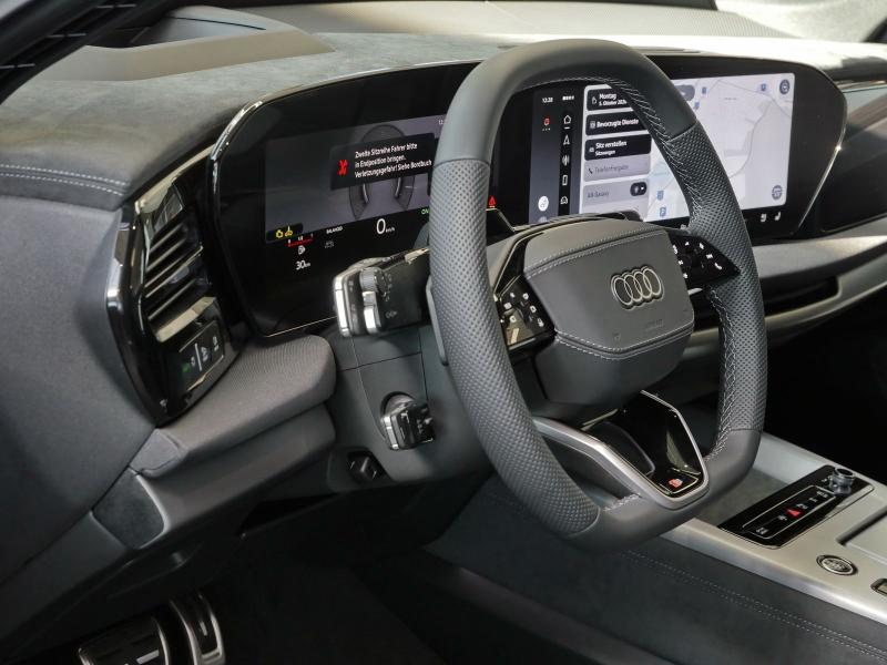 Audi Q7 S line – image 19 of 24