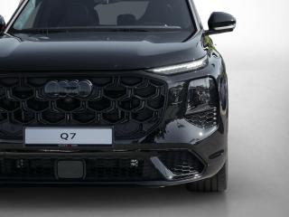 Audi Q7 S line – image 12 of 25