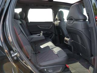 Audi Q7 S line – image 16 of 25