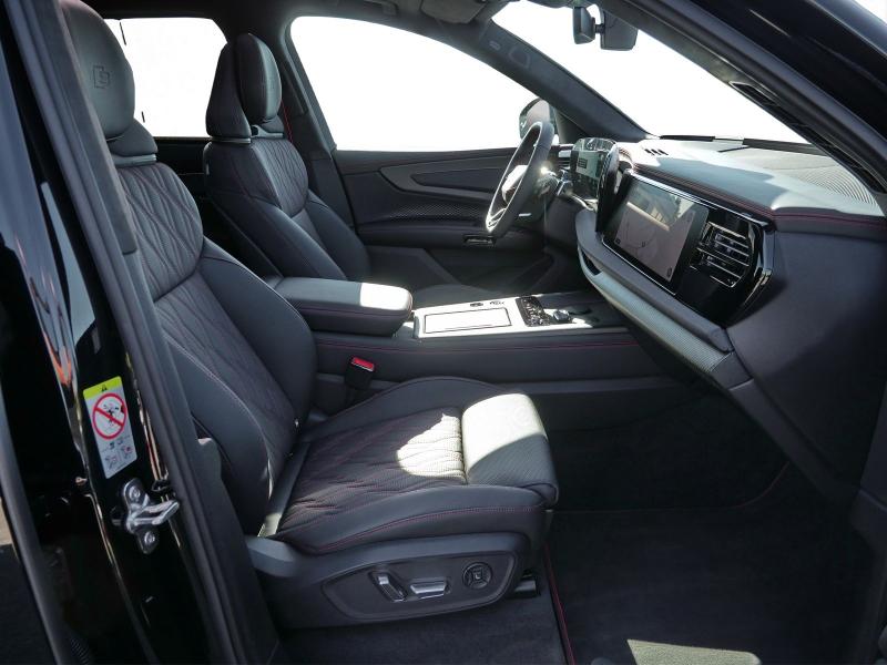 Audi Q7 S line – image 4 of 25