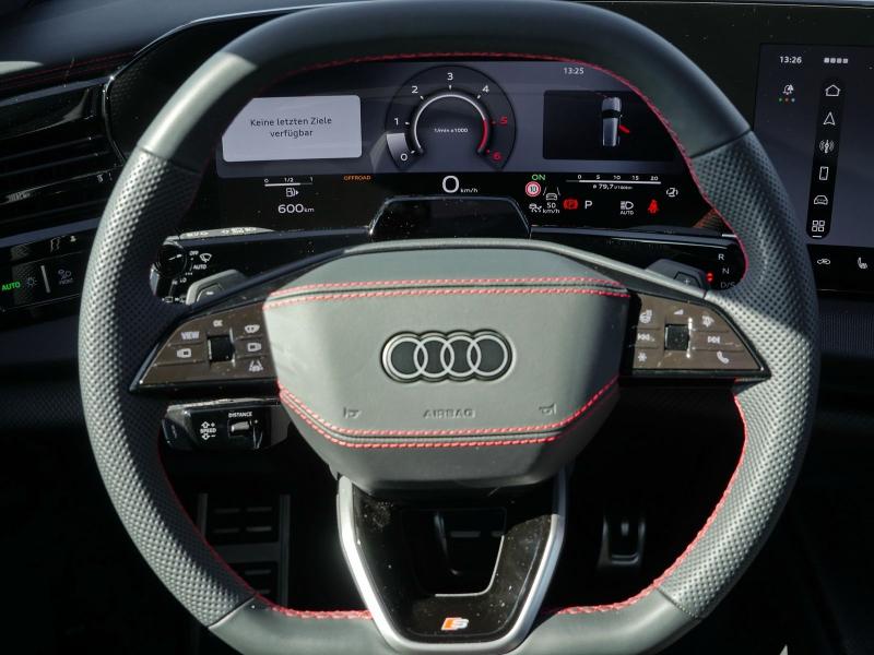 Audi Q7 S line – image 9 of 25