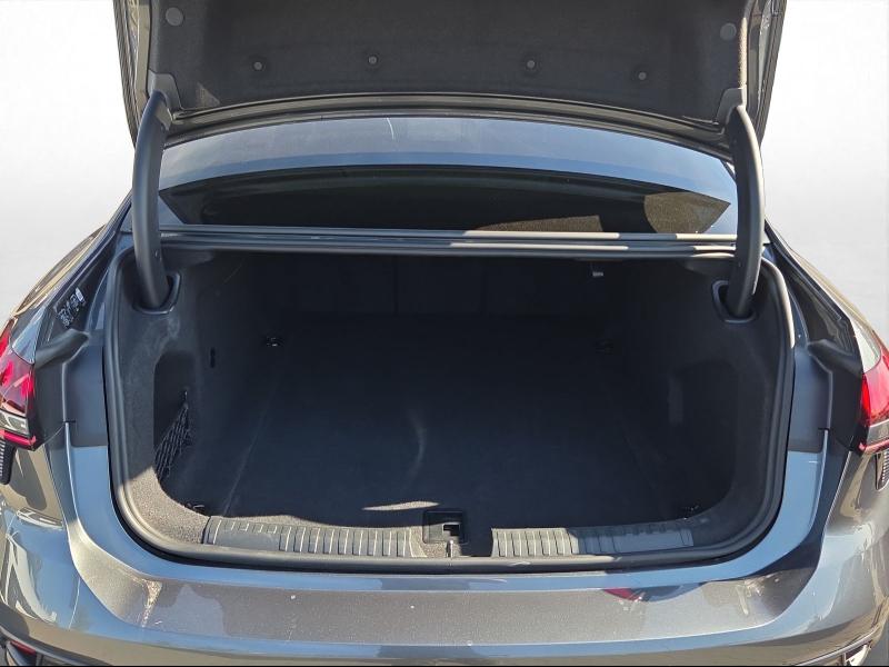 Audi A6 Limousine S line – image 11 of 21