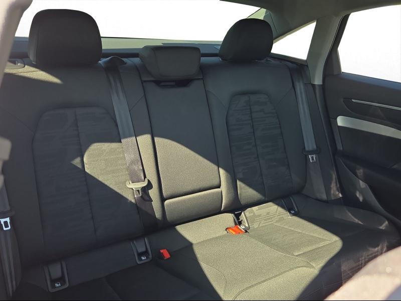 Audi A6 Limousine S line – Bild 16 von 21