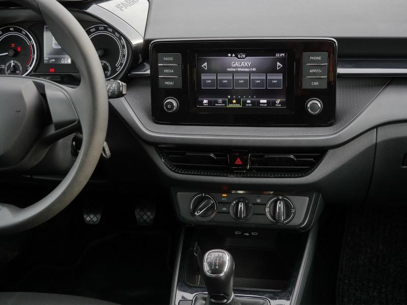 Škoda Fabia Active – image 6 of 24