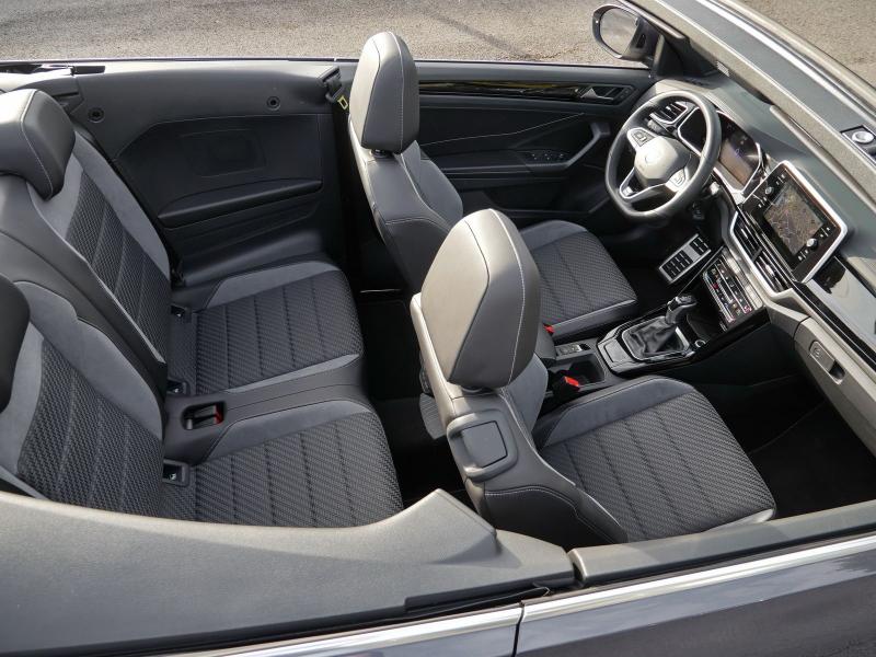 Volkswagen T-Roc Cabriolet R-Line – Bild 17 von 24
