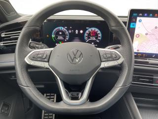 Volkswagen Tiguan R-Line – image 8 of 25