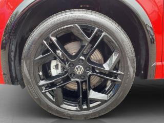 Volkswagen Tiguan R-Line – image 13 of 25