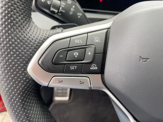 Volkswagen Tiguan R-Line – image 17 of 25