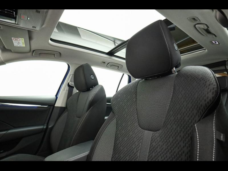 Škoda Octavia Style – image 23 of 25