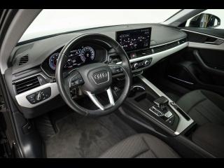 Audi A4 Avant S line – image 9 of 25