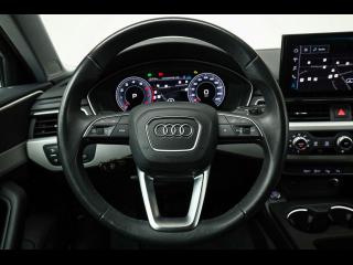 Audi A4 Avant S line – image 11 of 25