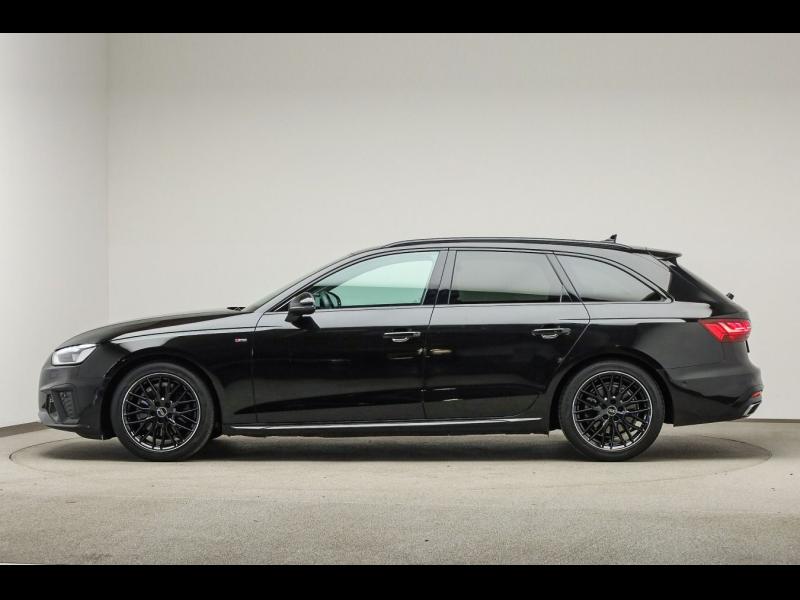 Audi A4 Avant S line – image 3 of 25