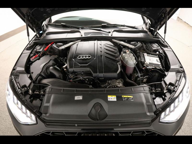 Audi A4 Avant S line – image 25 of 25