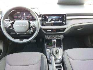Škoda Fabia Tour – image 5 of 20