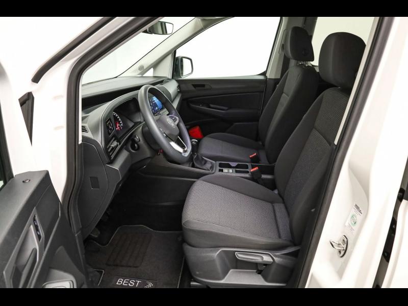Volkswagen Caddy Basis – image 8 of 15