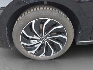 Volkswagen Golf Style – image 13 of 25