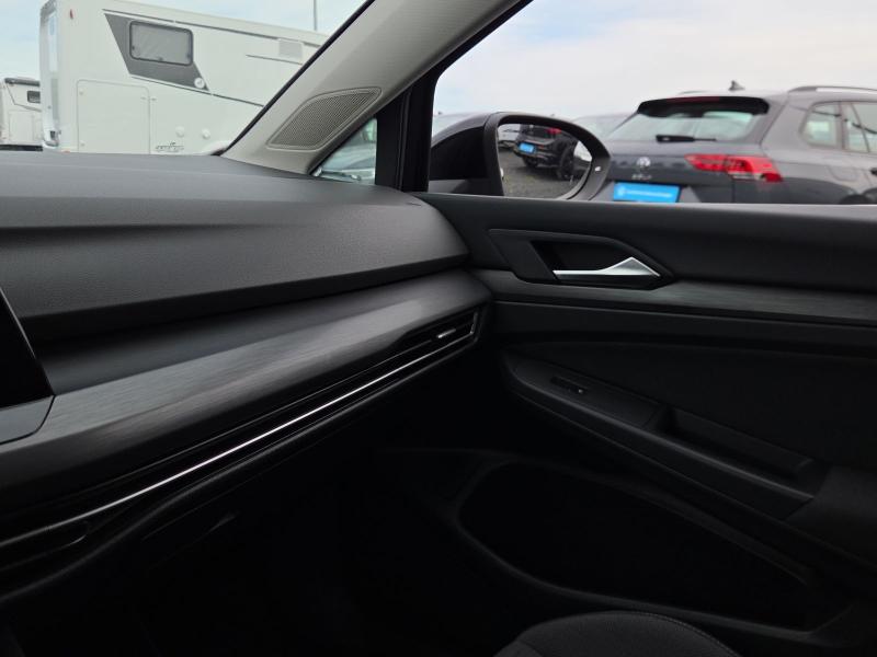 Volkswagen Golf Style – image 22 of 25