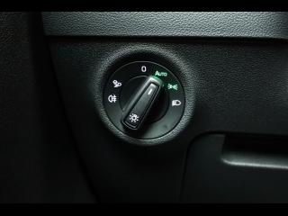 Škoda Karoq Sportline – image 17 of 25