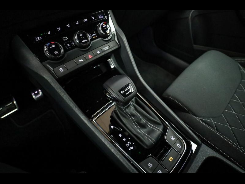 Škoda Karoq Sportline – image 15 of 25