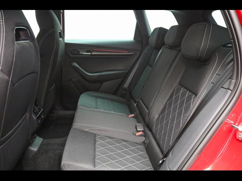 Škoda Karoq Sportline – image 22 of 25