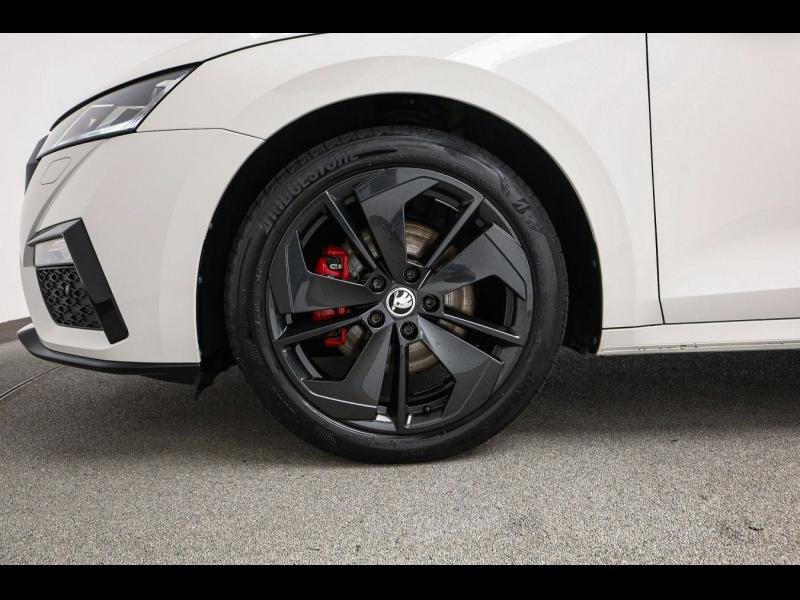 Škoda Octavia RS – image 7 of 25