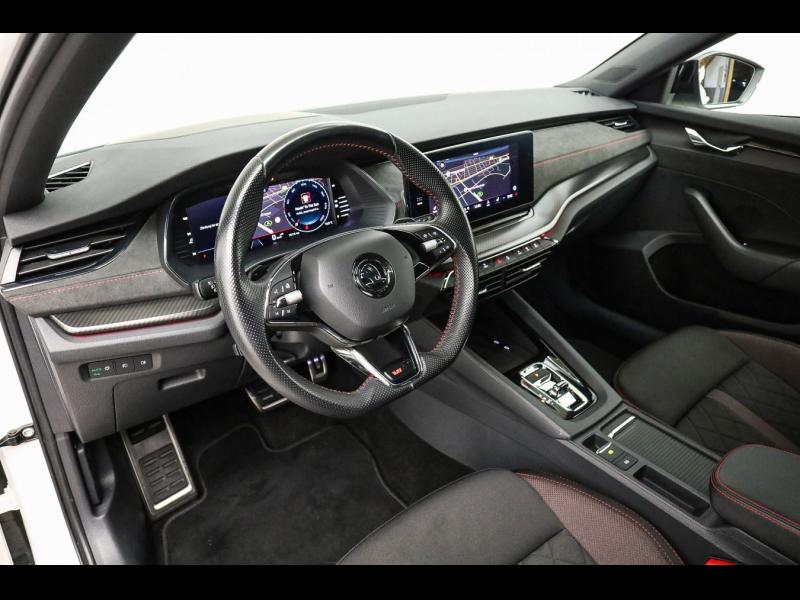 Škoda Octavia RS – image 9 of 25
