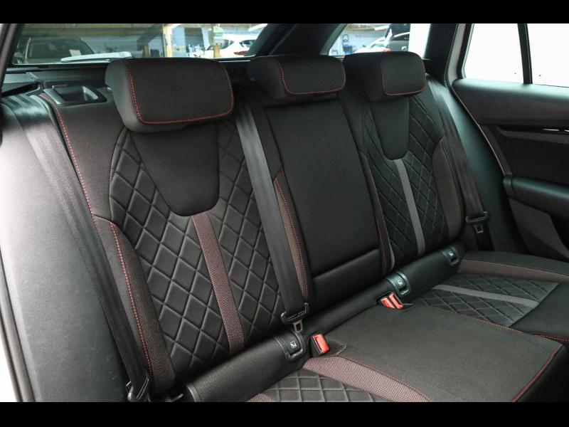Škoda Octavia RS – image 21 of 25