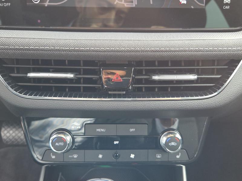 Škoda Fabia Tour – image 6 of 22