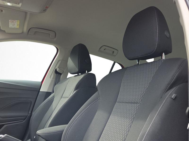 Škoda Fabia Tour – image 10 of 22
