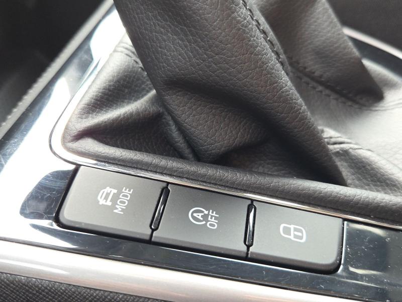 Škoda Fabia Tour – image 14 of 22